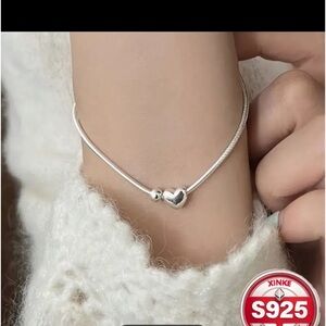Elegant 925 Sterling Silvery Bracelet with Heart Charm
